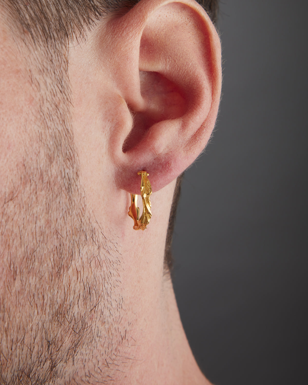 Acanthus Golden Small Hoop Earring