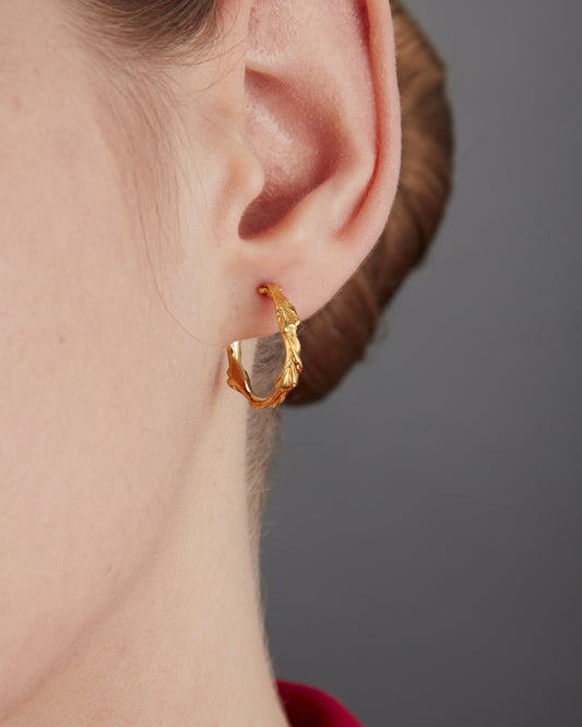 Acanthus Golden Small Hoop Earring