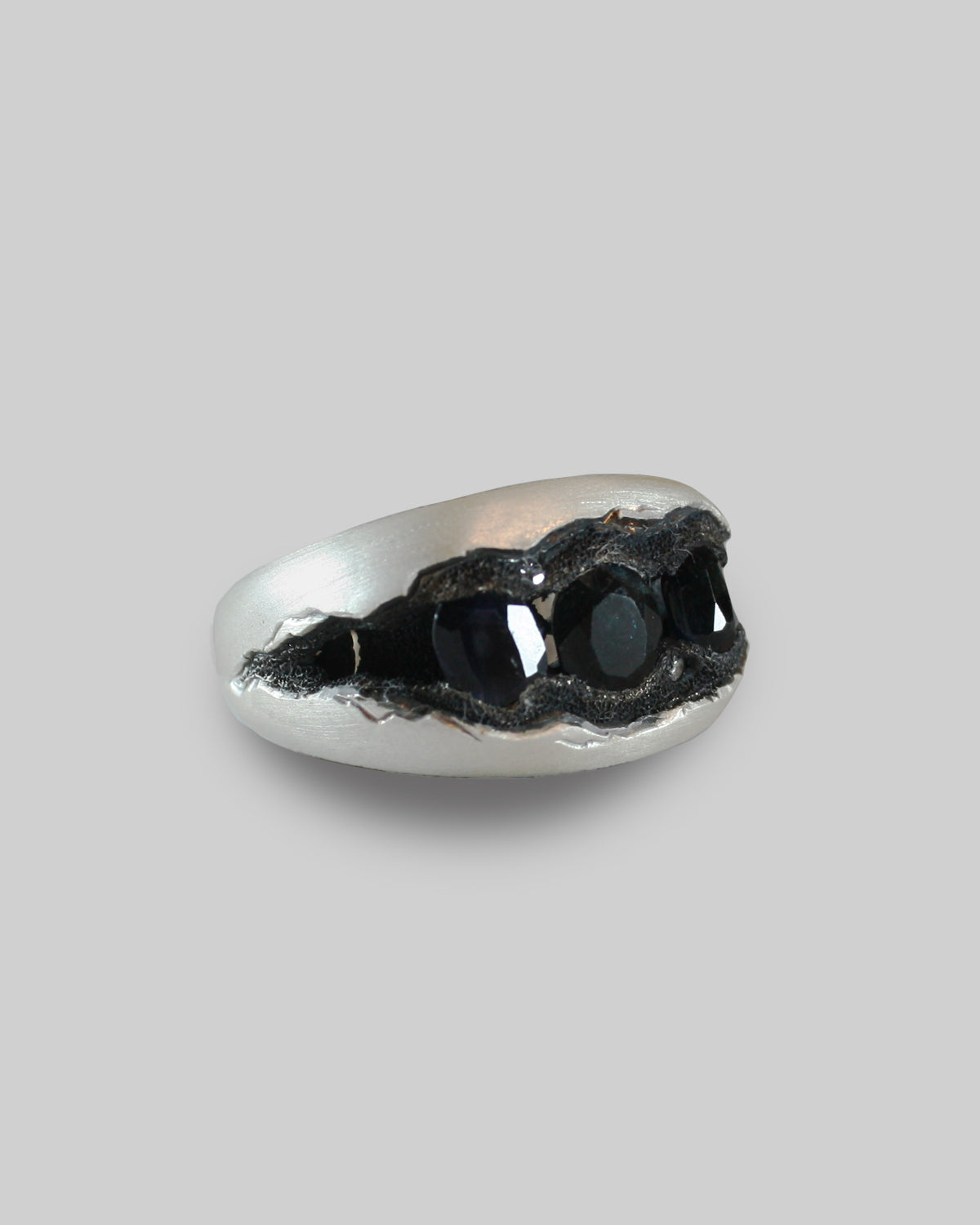 Olympia Ruin Ring - Black Sapphires