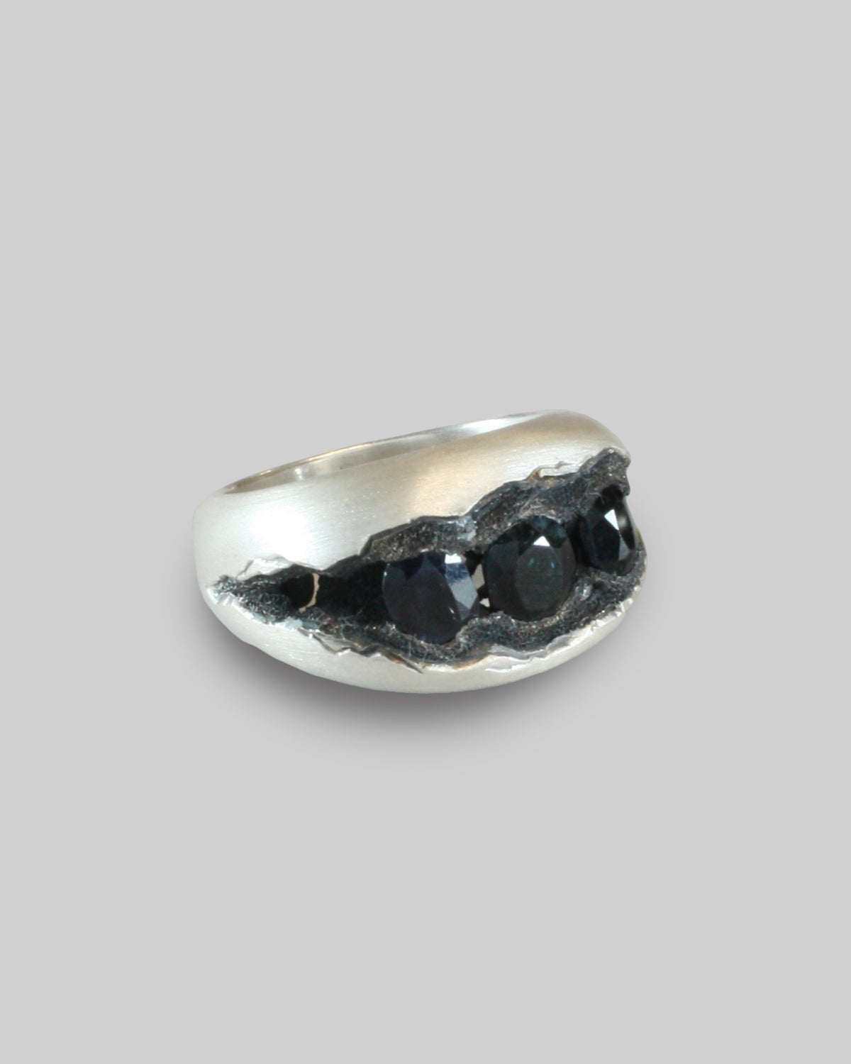 Olympia Ruin Ring - Black Sapphires