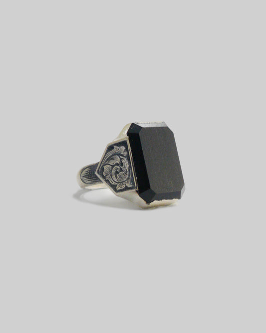 Ornamental Signet Ring with Onix
