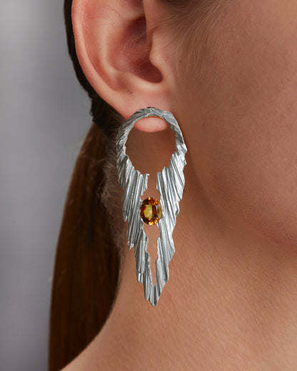 STONE D. SUSPENSION EARRINGS