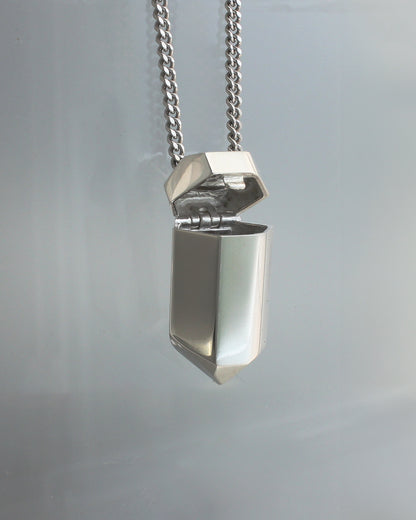 STONE D. PILLBOX NECKLACE