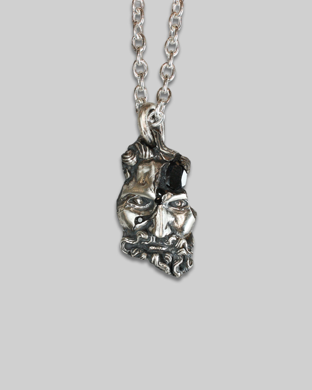 Zeus Ruin - Black sapphire and diamonds One-Off Necklace
