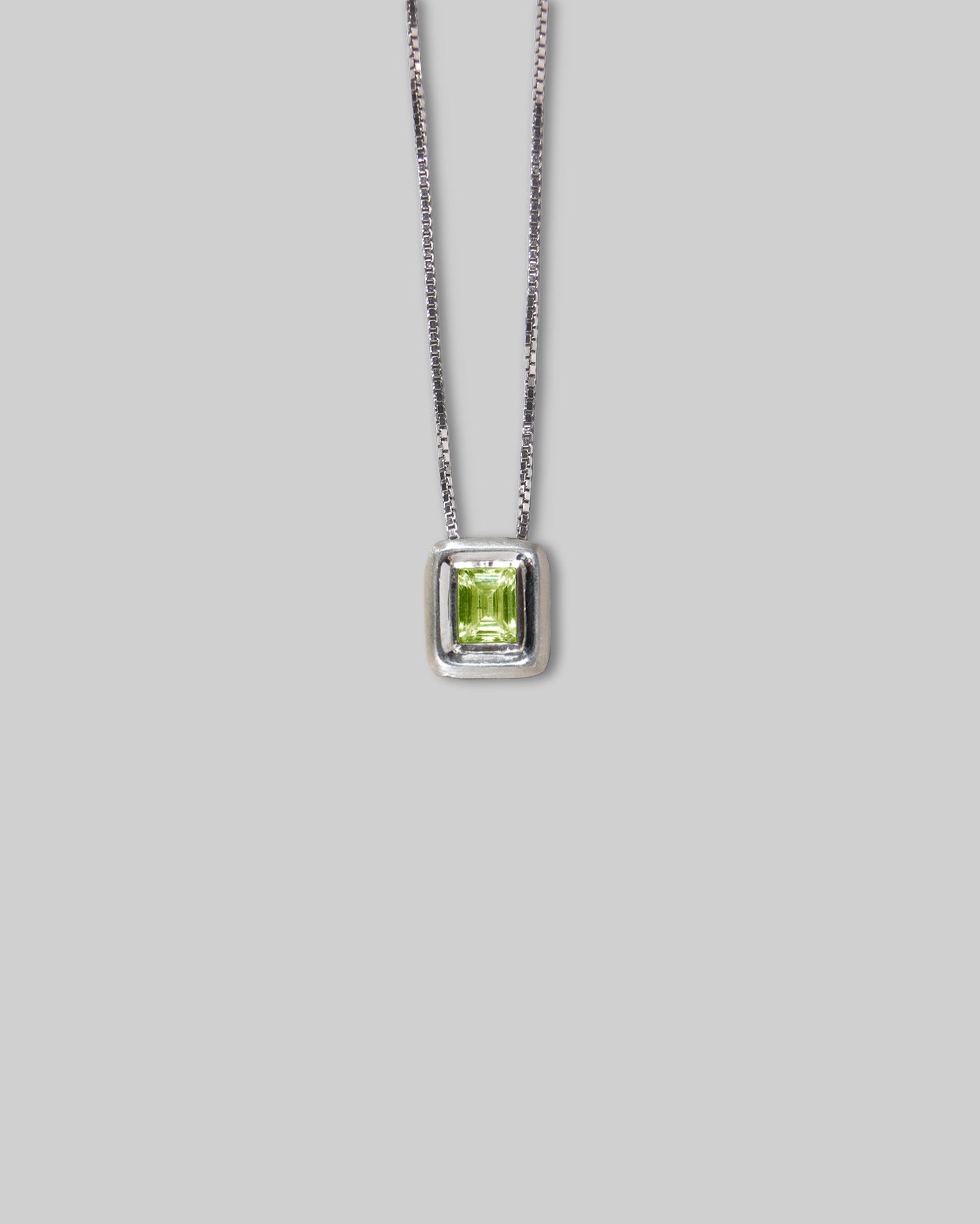 Olympia Necklace Mini