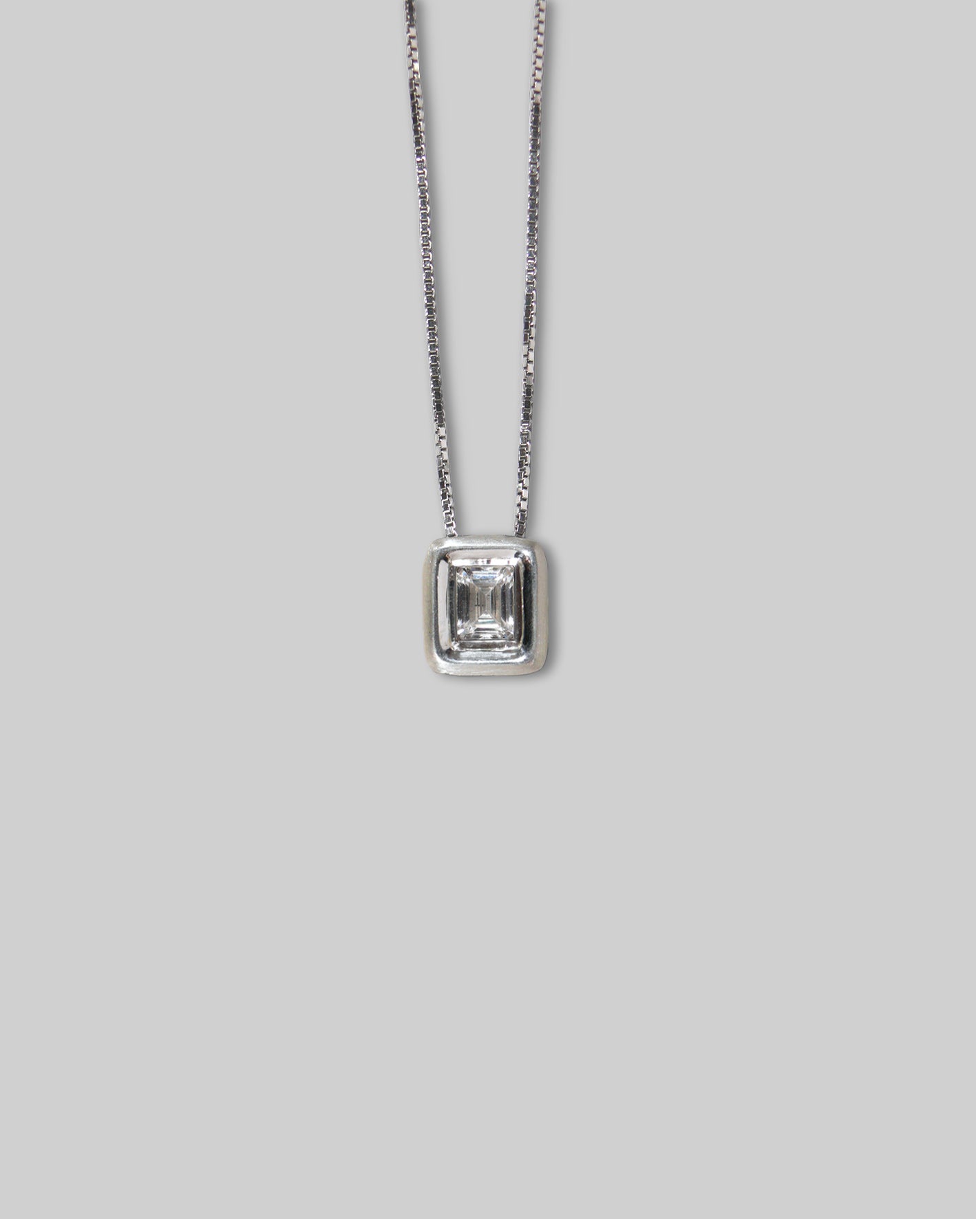 Olympia Necklace Mini